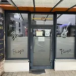 Musikbuehne Flieger - Konzept - Loften In Einer Kneipe Apartmán Tettnang