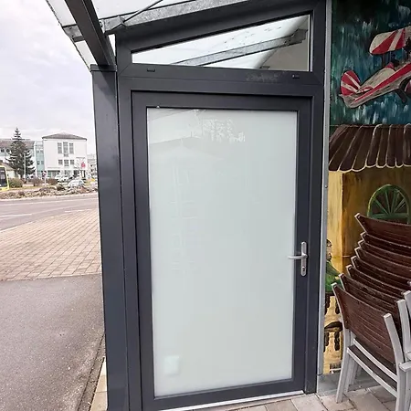 Musikbuehne Flieger - Konzept - Loften In Einer Kneipe * Tettnang