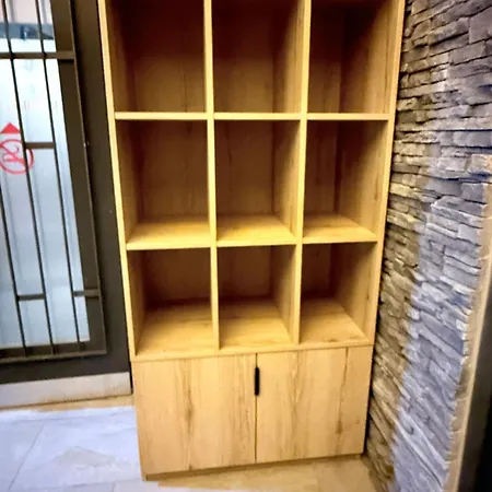 Musikbuehne Flieger - Konzept - Loften In Einer Kneipe 아파트