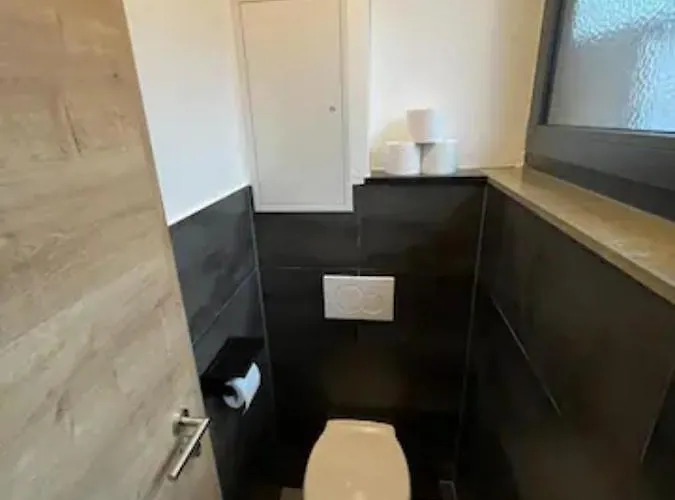 Musikbuehne Flieger - Konzept - Loften In Einer Kneipe