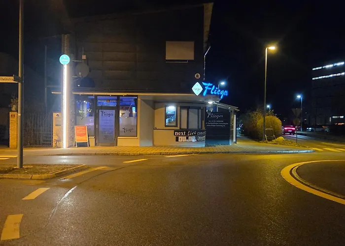 아파트 Musikbuehne Flieger - Konzept - Loften In Einer Kneipe 테트낭