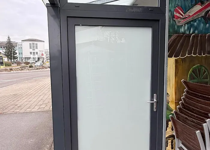 Musikbuehne Flieger - Konzept - Loften In Einer Kneipe * 테트낭