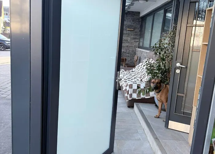 Musikbuehne Flieger - Konzept - Loften In Einer Kneipe 아파트 테트낭